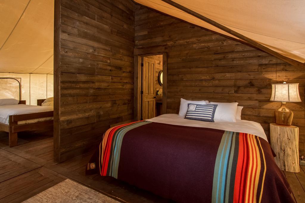 Conestoga Ranch Glamping Resort Garden City Quarto foto